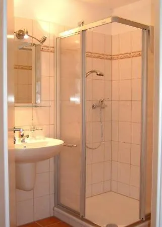 Otel Altes Doktorhaus - Garni Willingen (Upland)