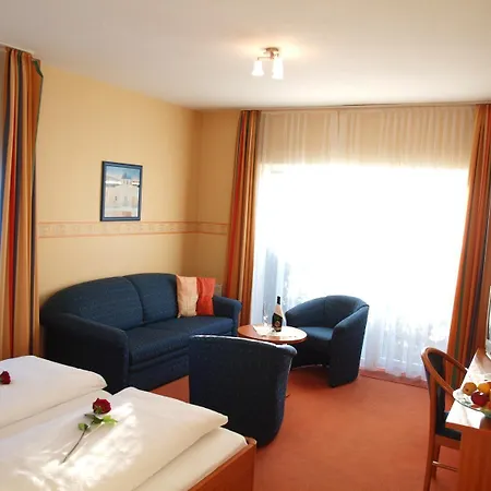 Altes Doktorhaus - Garni Otel