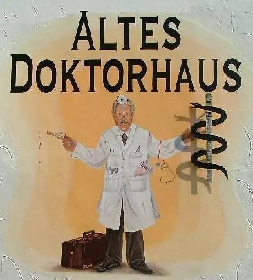 Altes Doktorhaus Отель 3*