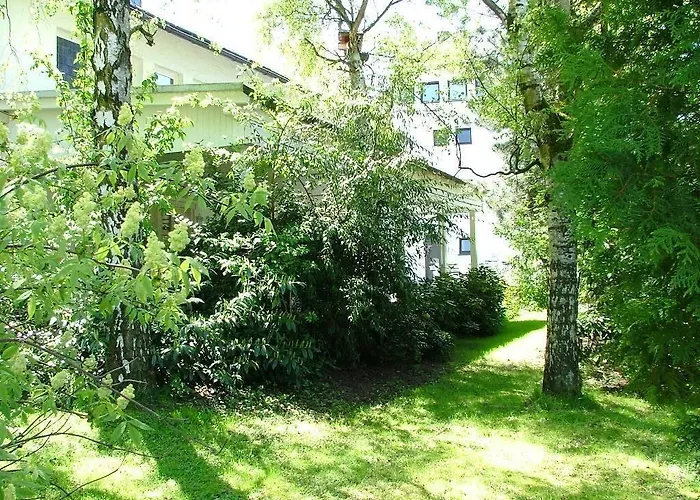 Altes Doktorhaus - Garni 호텔 3*