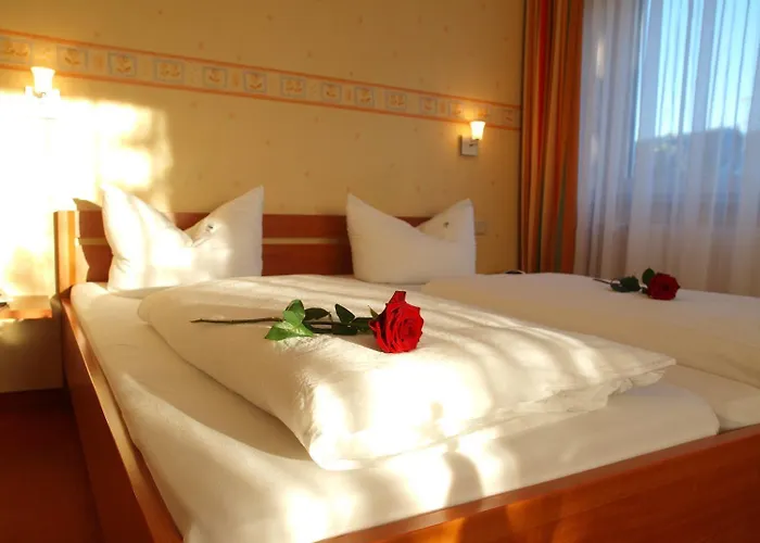 Altes Doktorhaus - Garni 3*